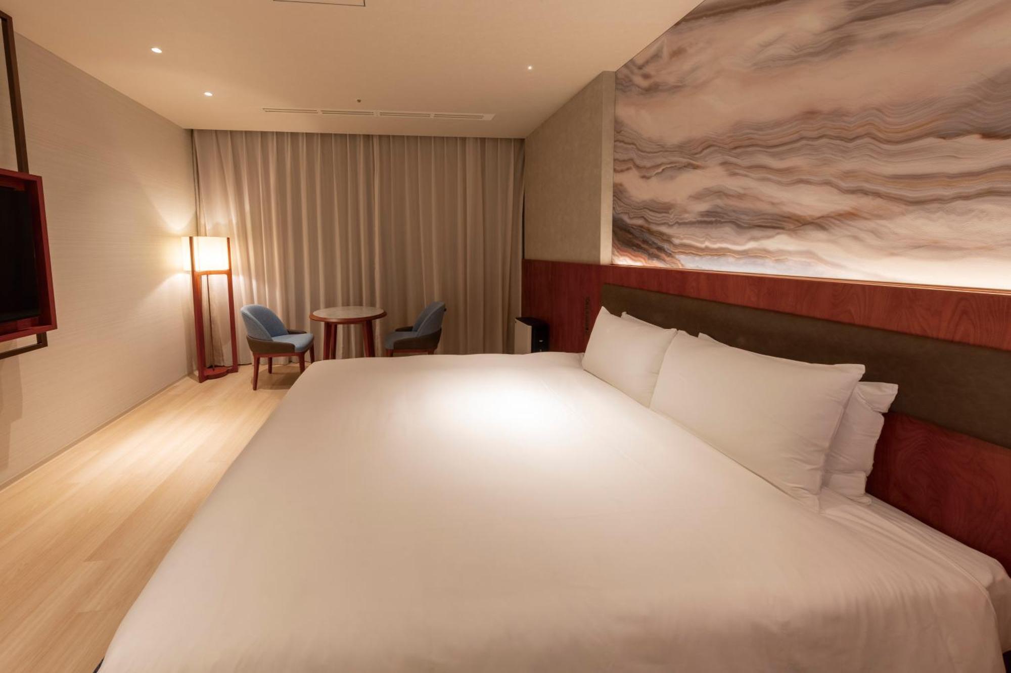 צ'יבה Hotel Springs Makuhari Premier מראה חיצוני תמונה