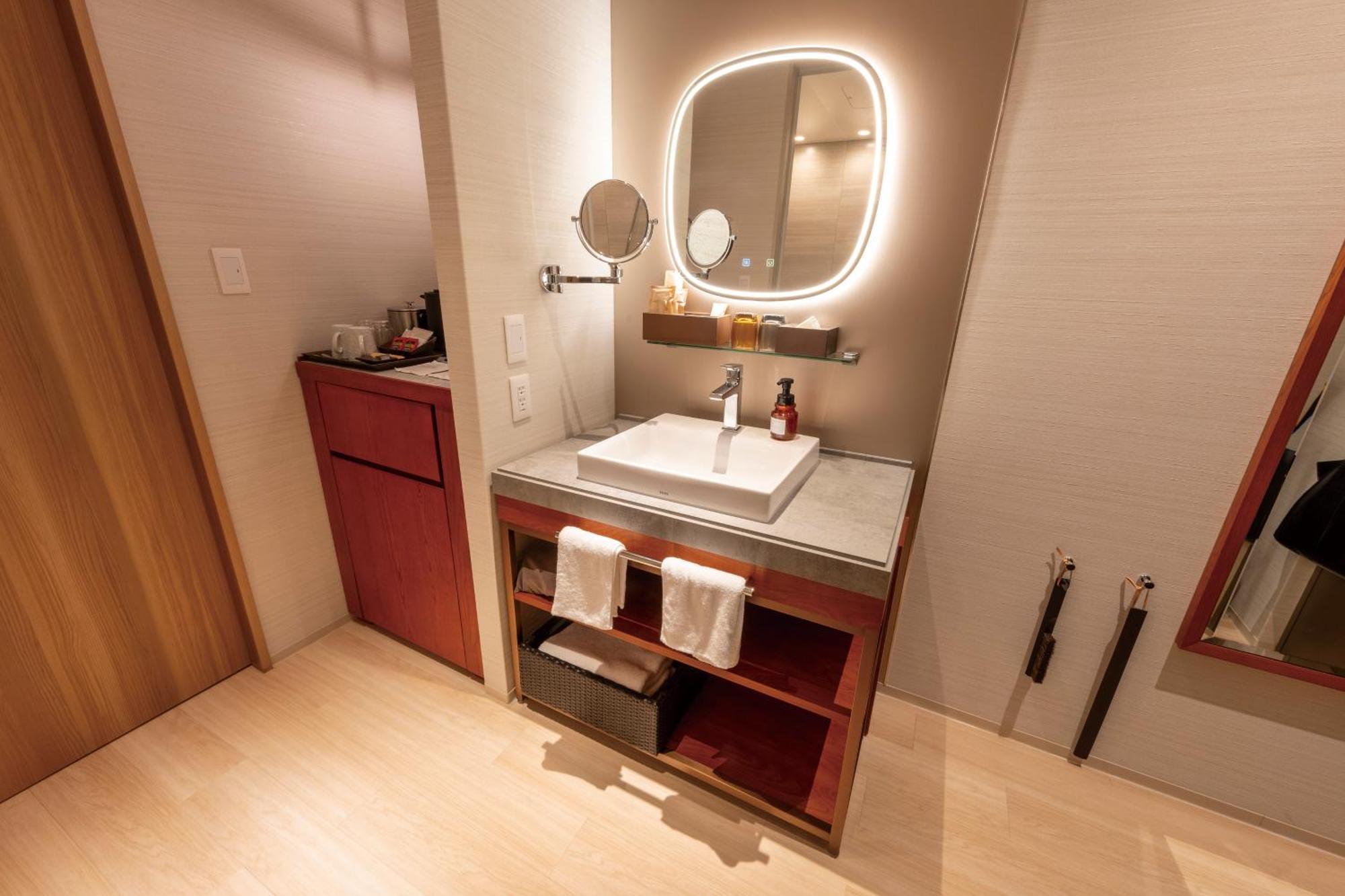 צ'יבה Hotel Springs Makuhari Premier מראה חיצוני תמונה
