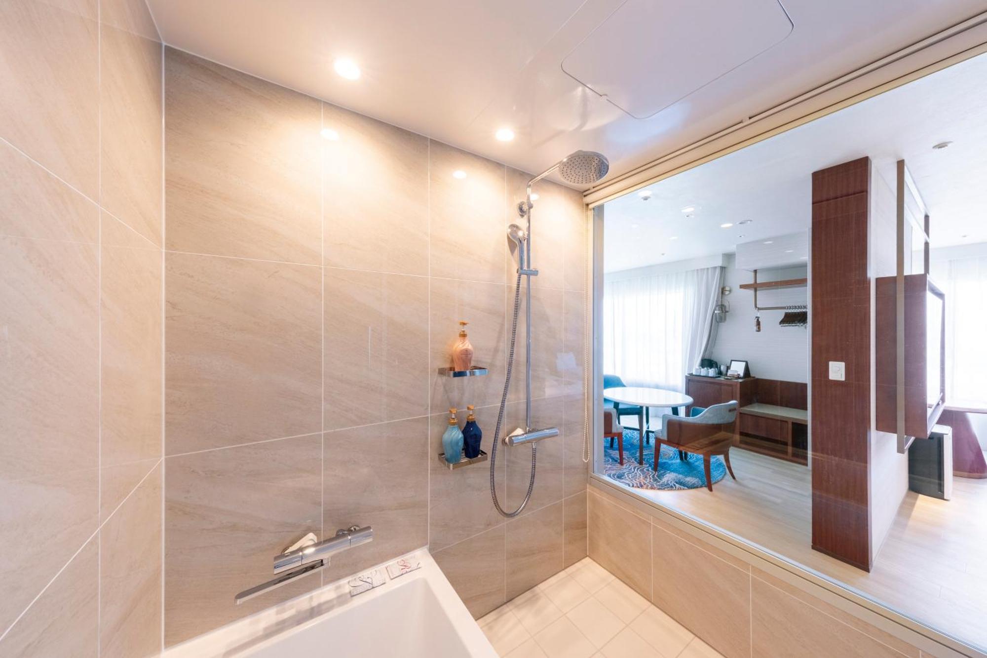 צ'יבה Hotel Springs Makuhari Premier מראה חיצוני תמונה