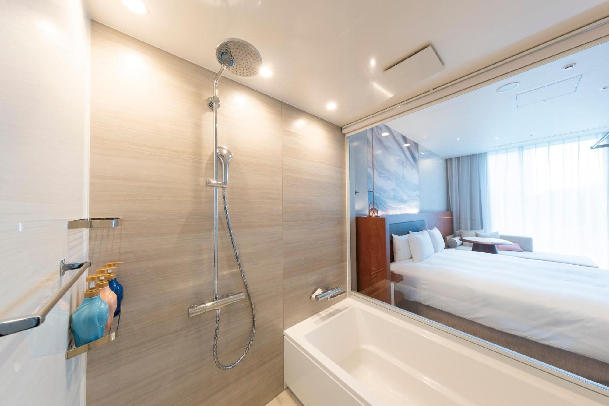 צ'יבה Hotel Springs Makuhari Premier מראה חיצוני תמונה